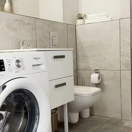 Liza Lux I Old Town פוזנן